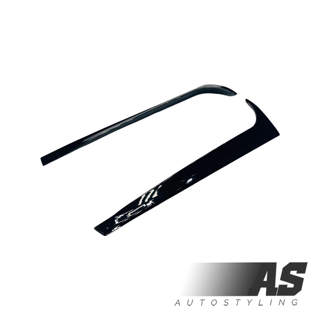 POLO 8 REAR WINDOW SILLS