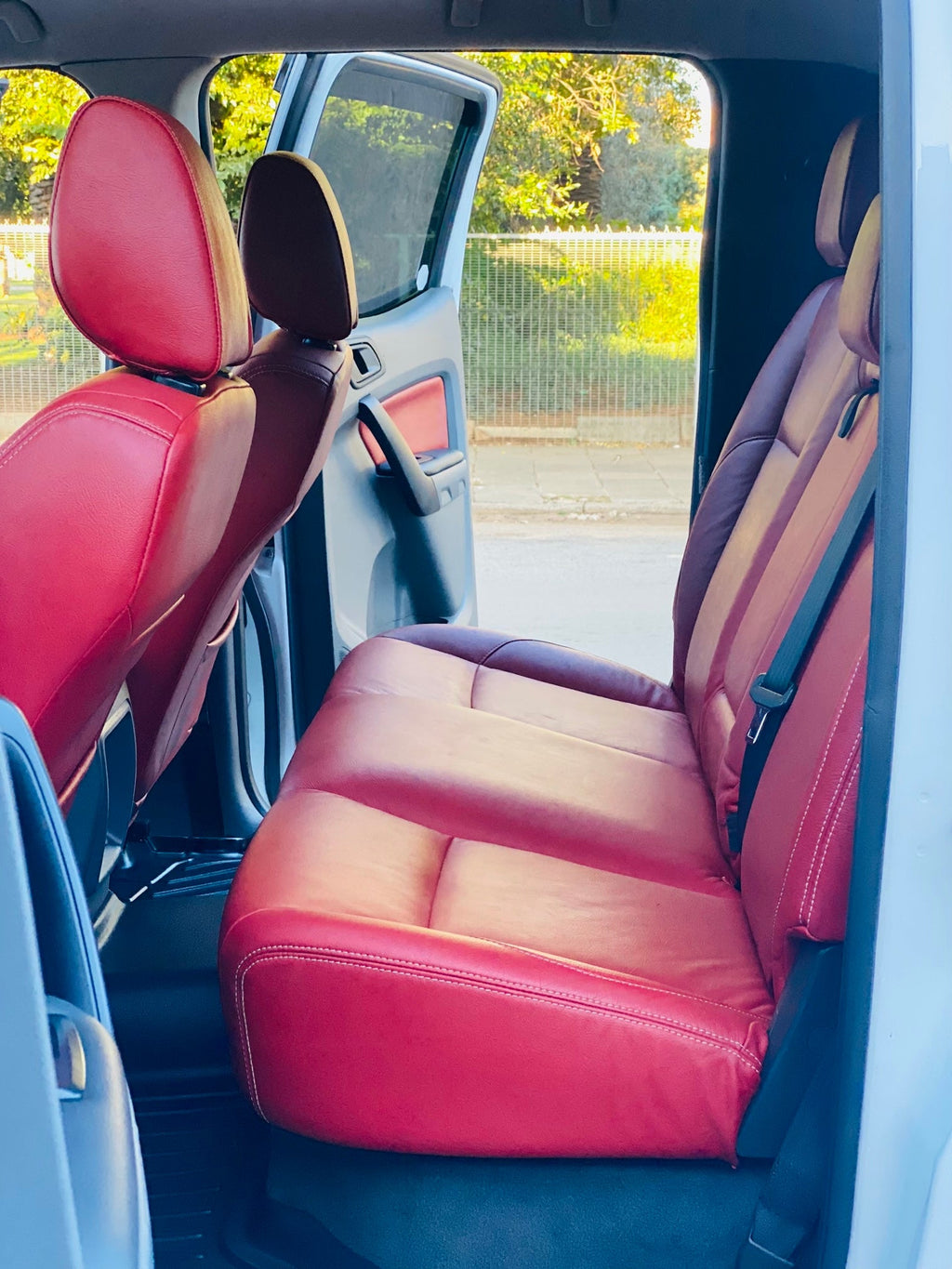 Ford ranger 2012-2020 plastic moulded interior lining mat set