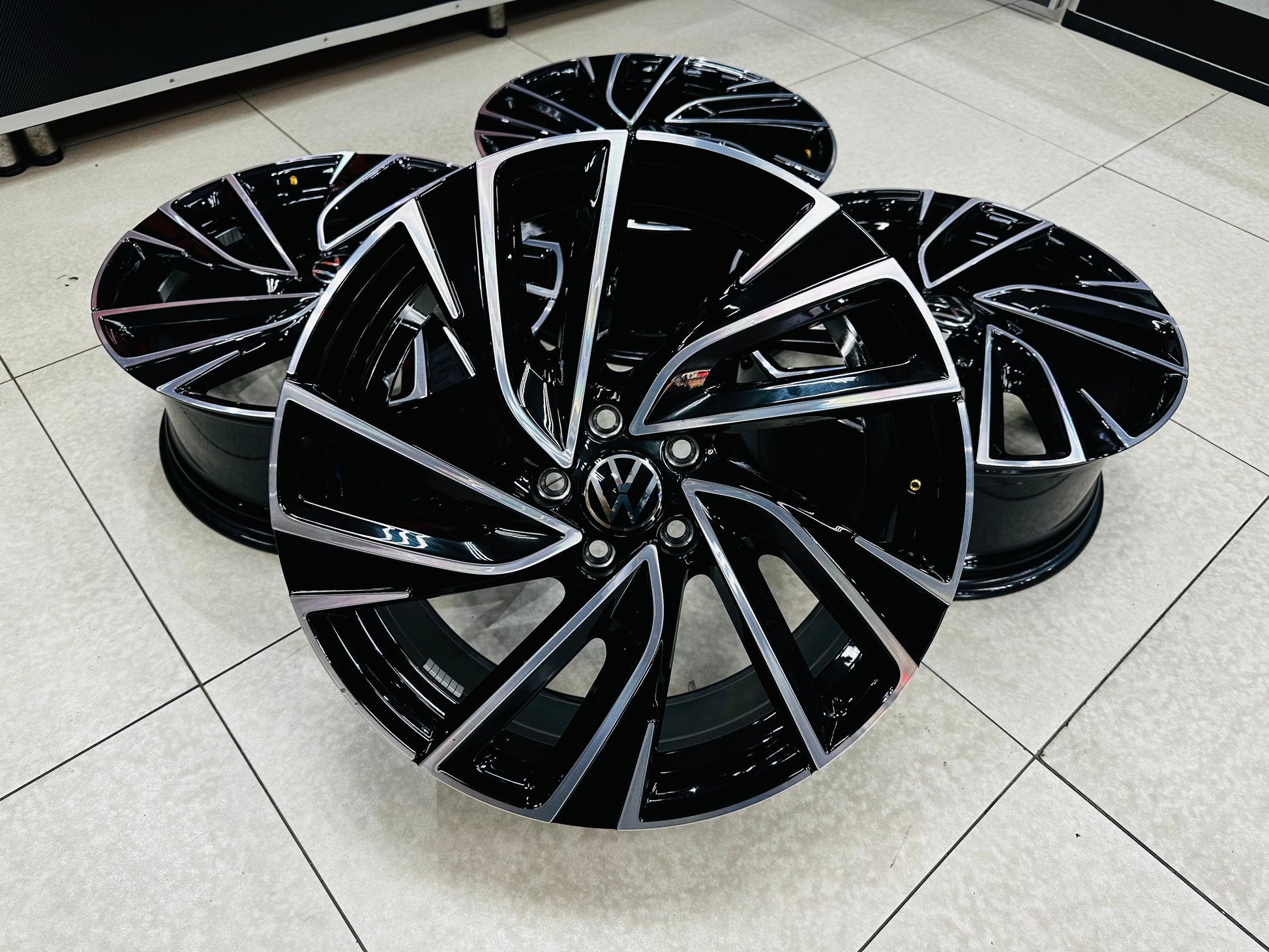 19” OEM MK8 GTI ADELAIDES rims