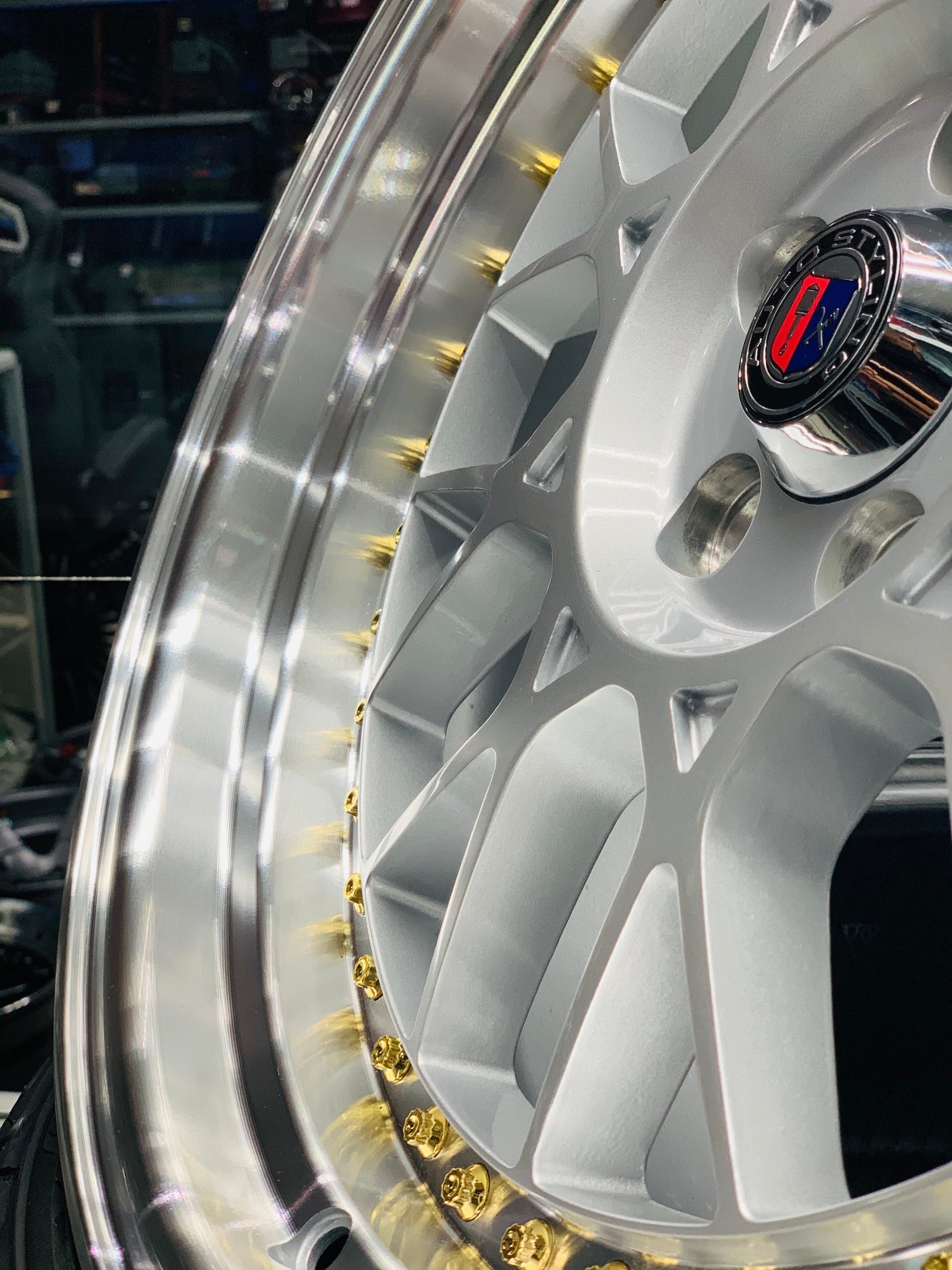 17” AS- 889 5/100 SILVER