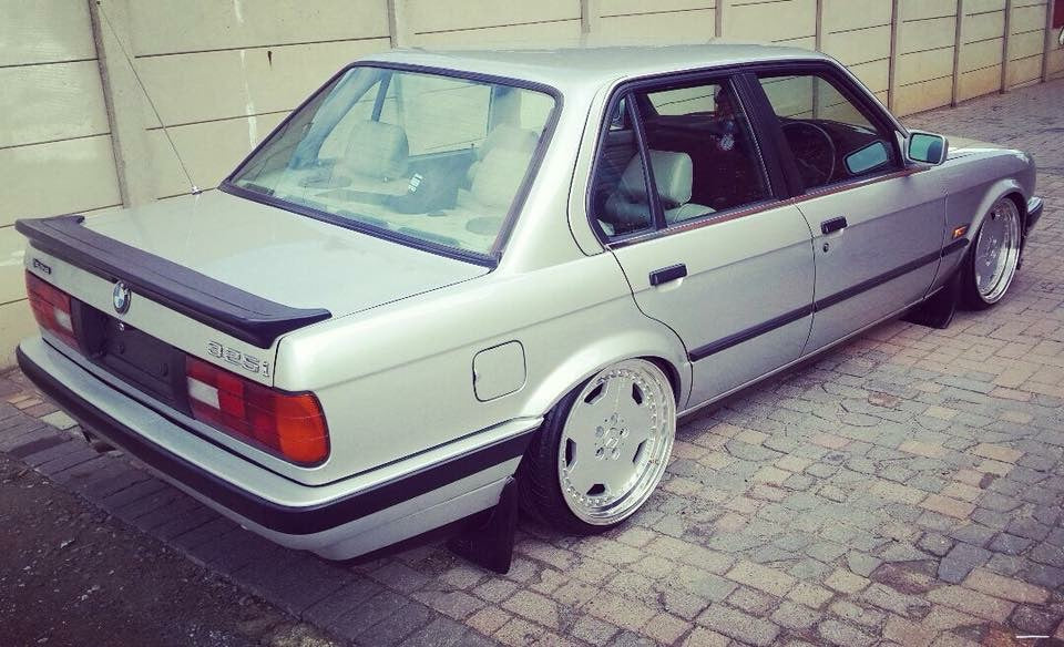 BM E30 M5 BOOT SPOILER