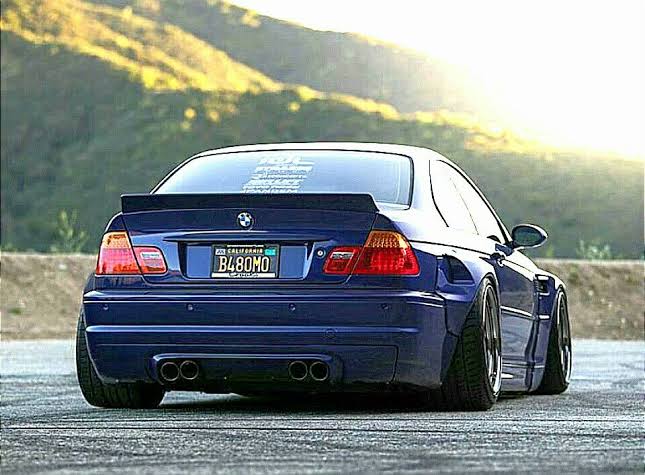 BMW E46 4DR  R/BUNNY BOOT SPOILER GLOSS BLACK