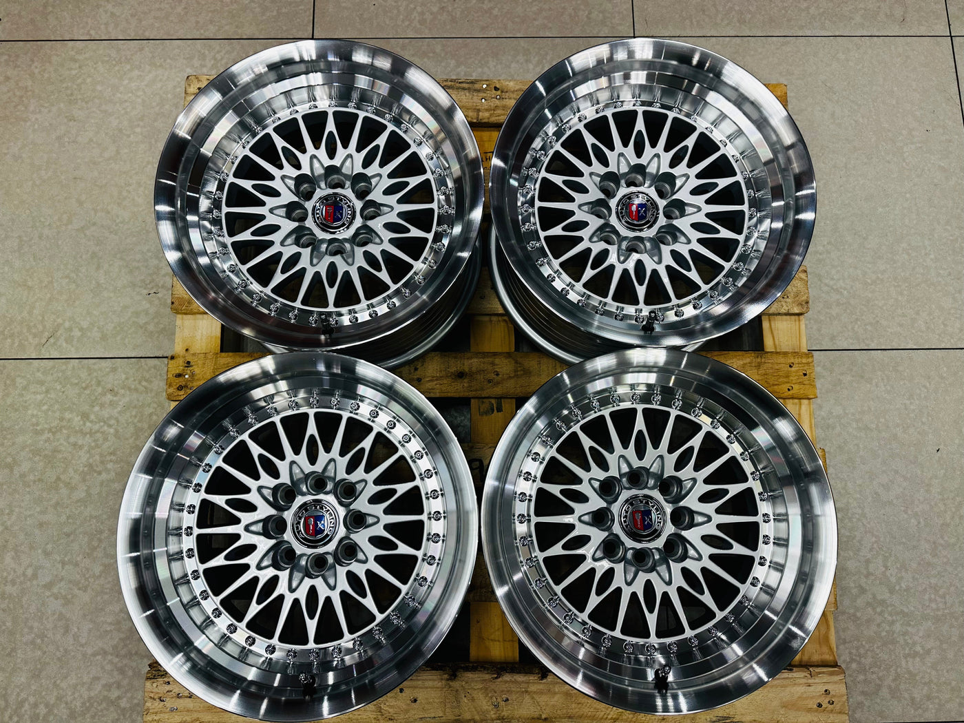 15” AS-7162 SILVER  4/100 4/108 wheels