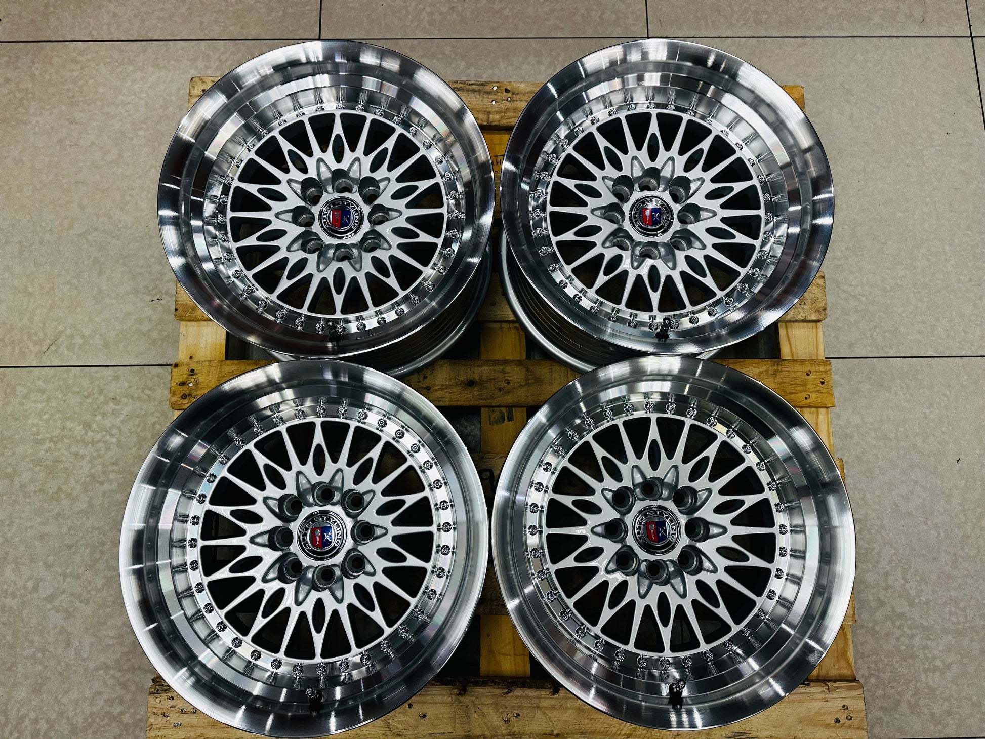 15” AS-7578  SILVER  4/100 4/114 wheels