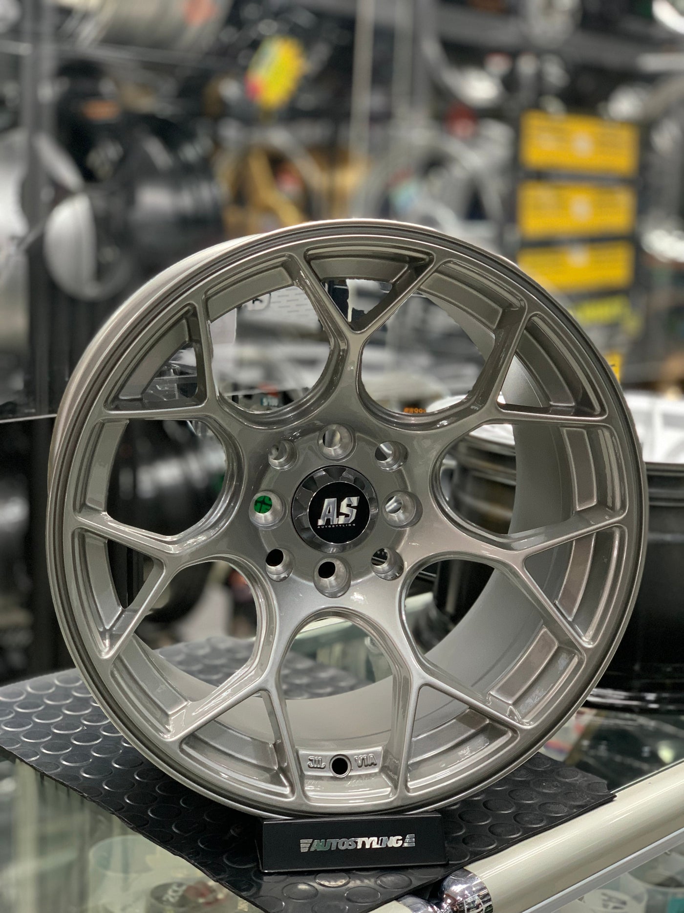 15” AS26 CONCAVE VX1 wheels