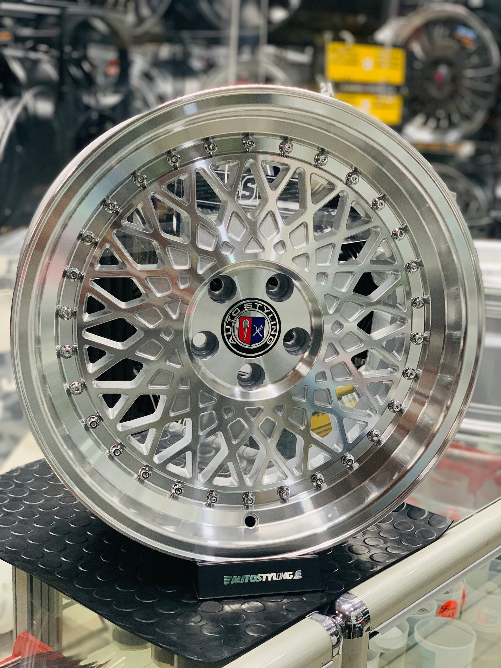 17” AS-RAZOR 5/100 SILVER wheels