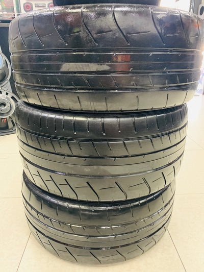 Dunlop tyres pre owned for Nissan gtr 35