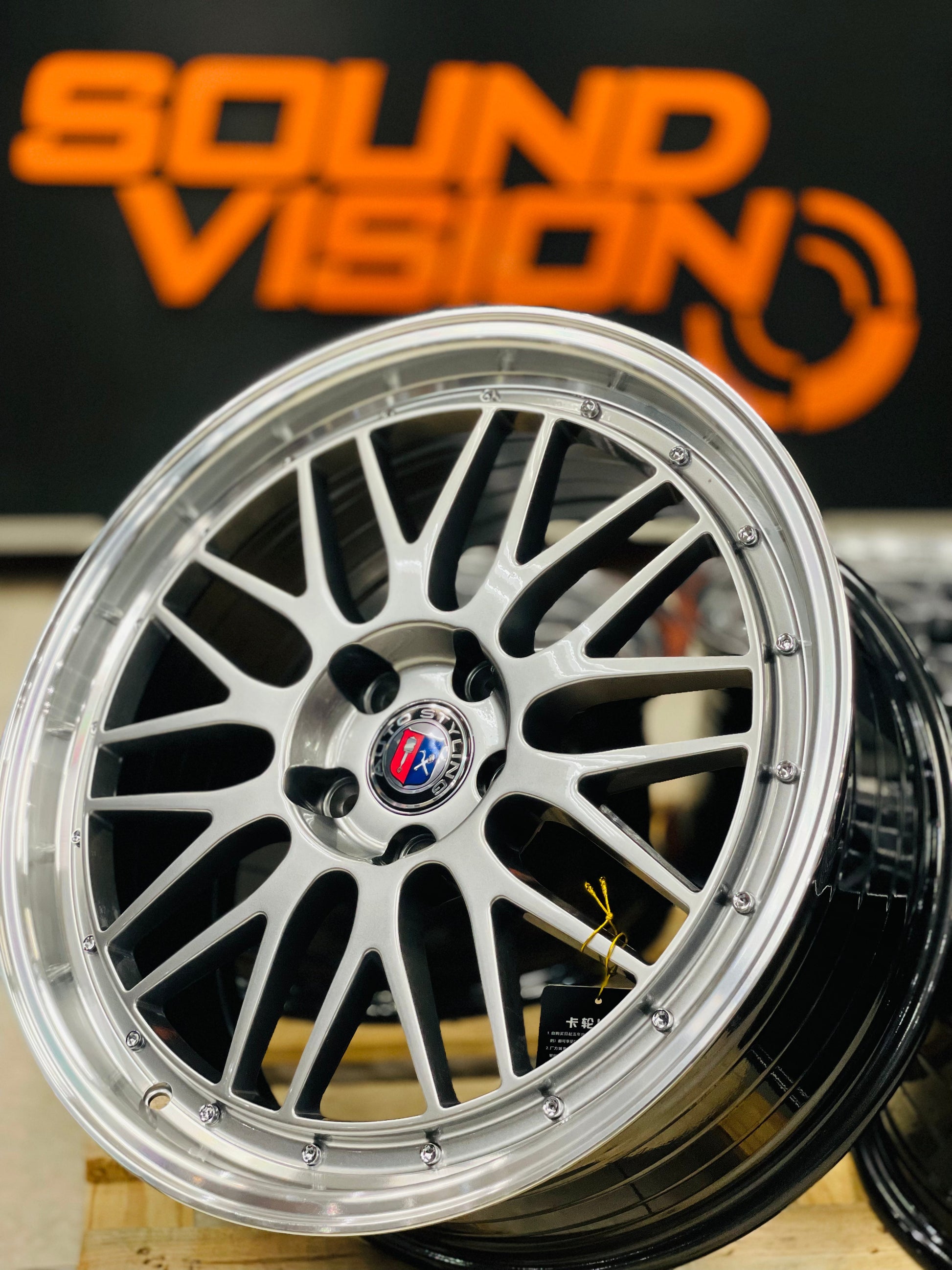 19" AS-LM  5/112 HYPER BLACK 8.5J