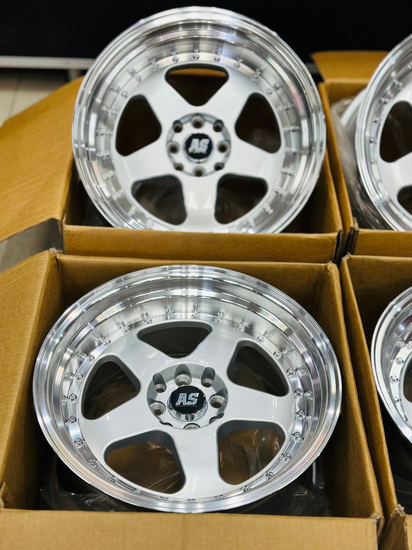 17” AS - ROC 4/100 & 4/114 9/10j SILVERx