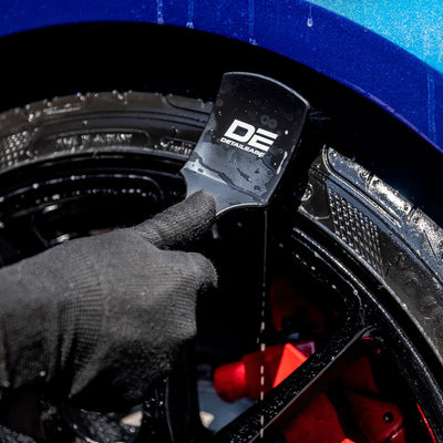 DETAILEASE TYRE & PLASTIC BRUSH