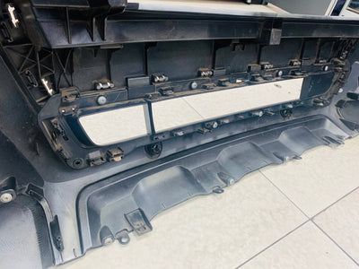 FORD RANGER WILDTRAK OEM FRONT BUMPER WITH FOGS