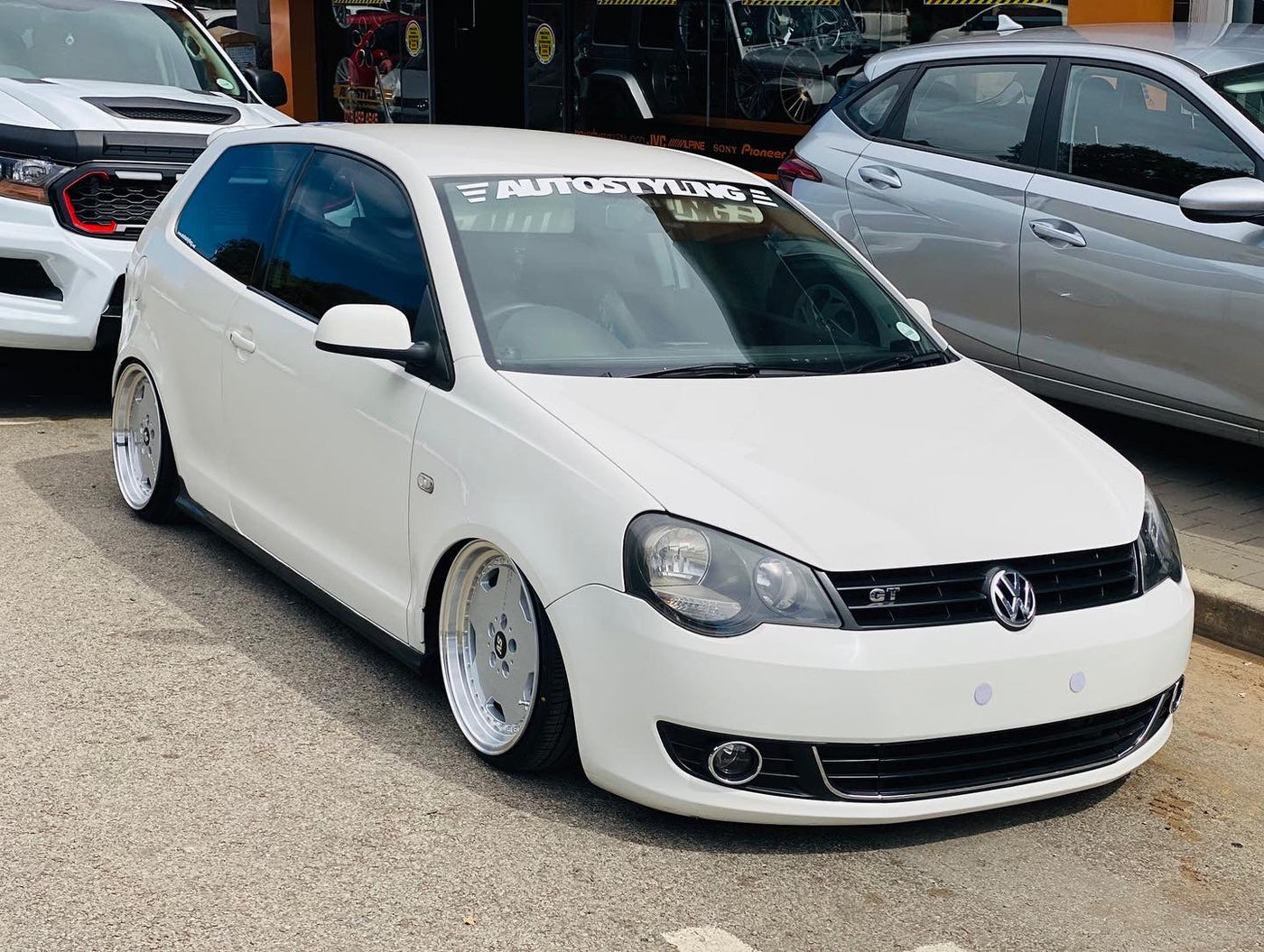 17” PERFORMA 5/100