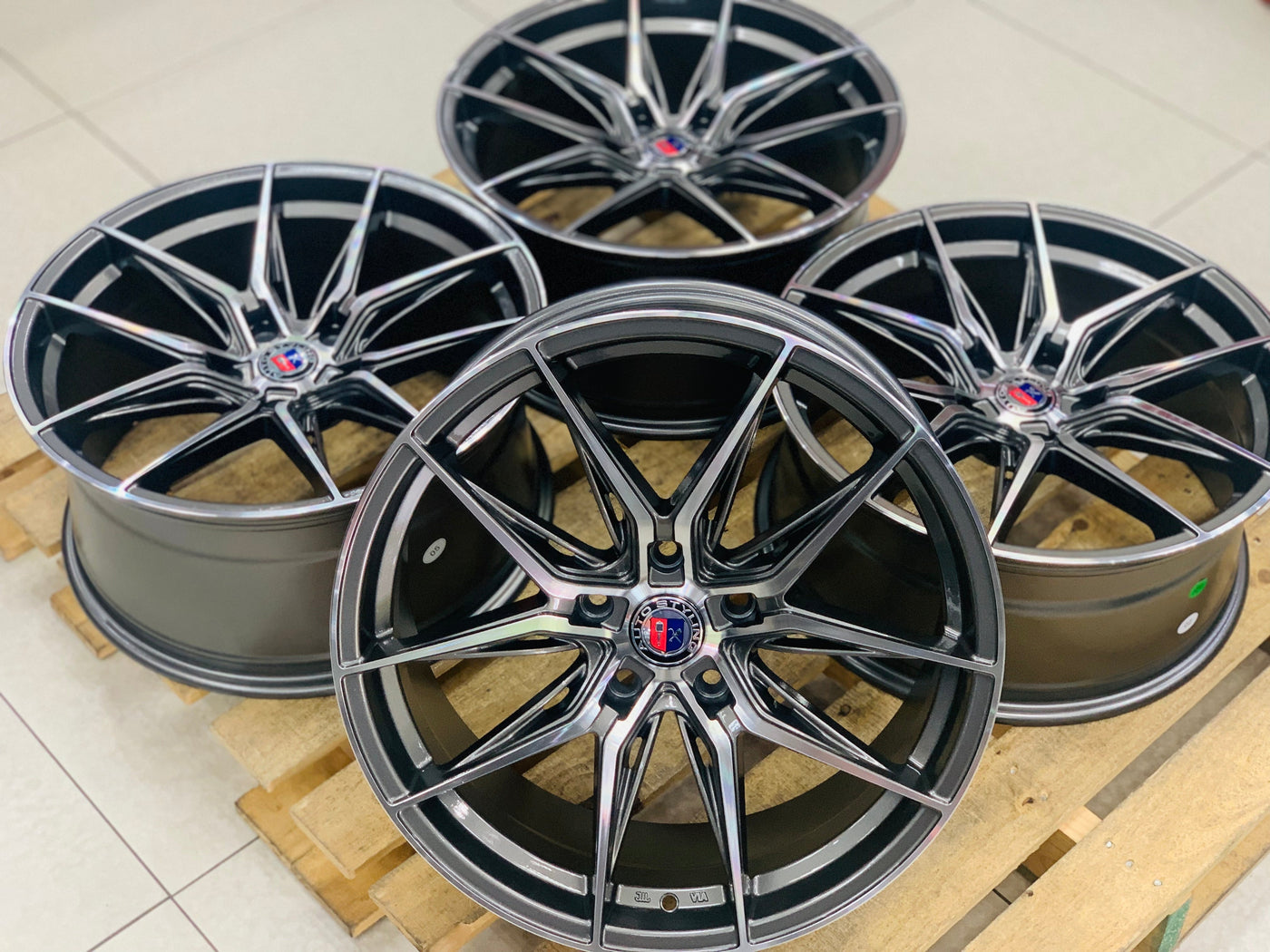 19” AS-VT80 5X120 Grey wheels