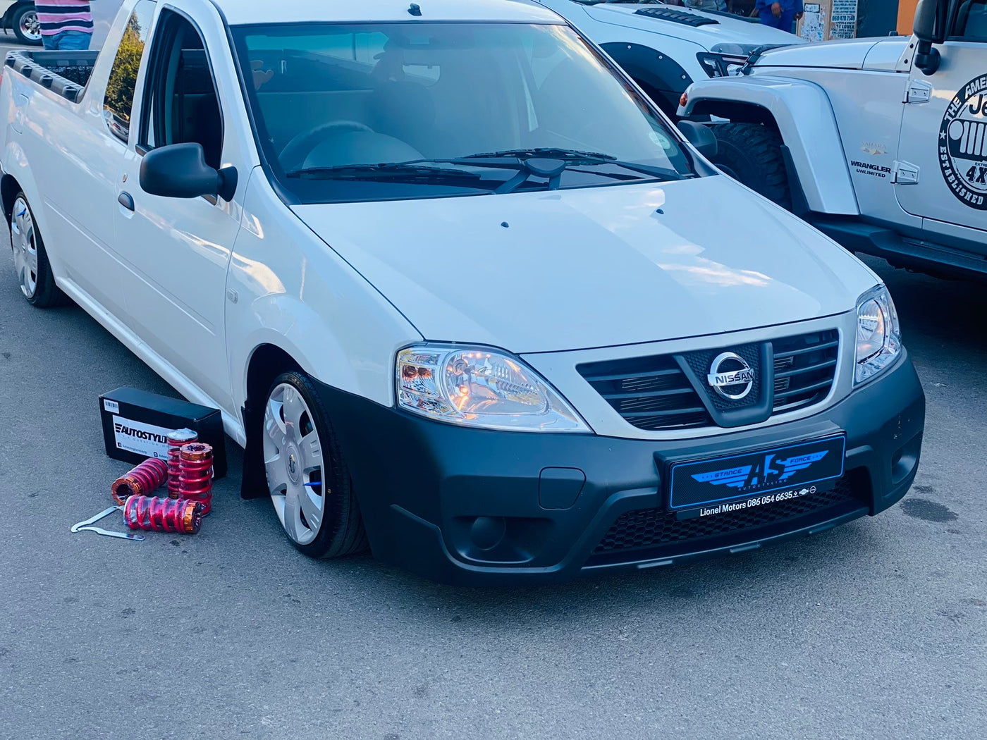 UNIVERSAL SLEEVE OVERS