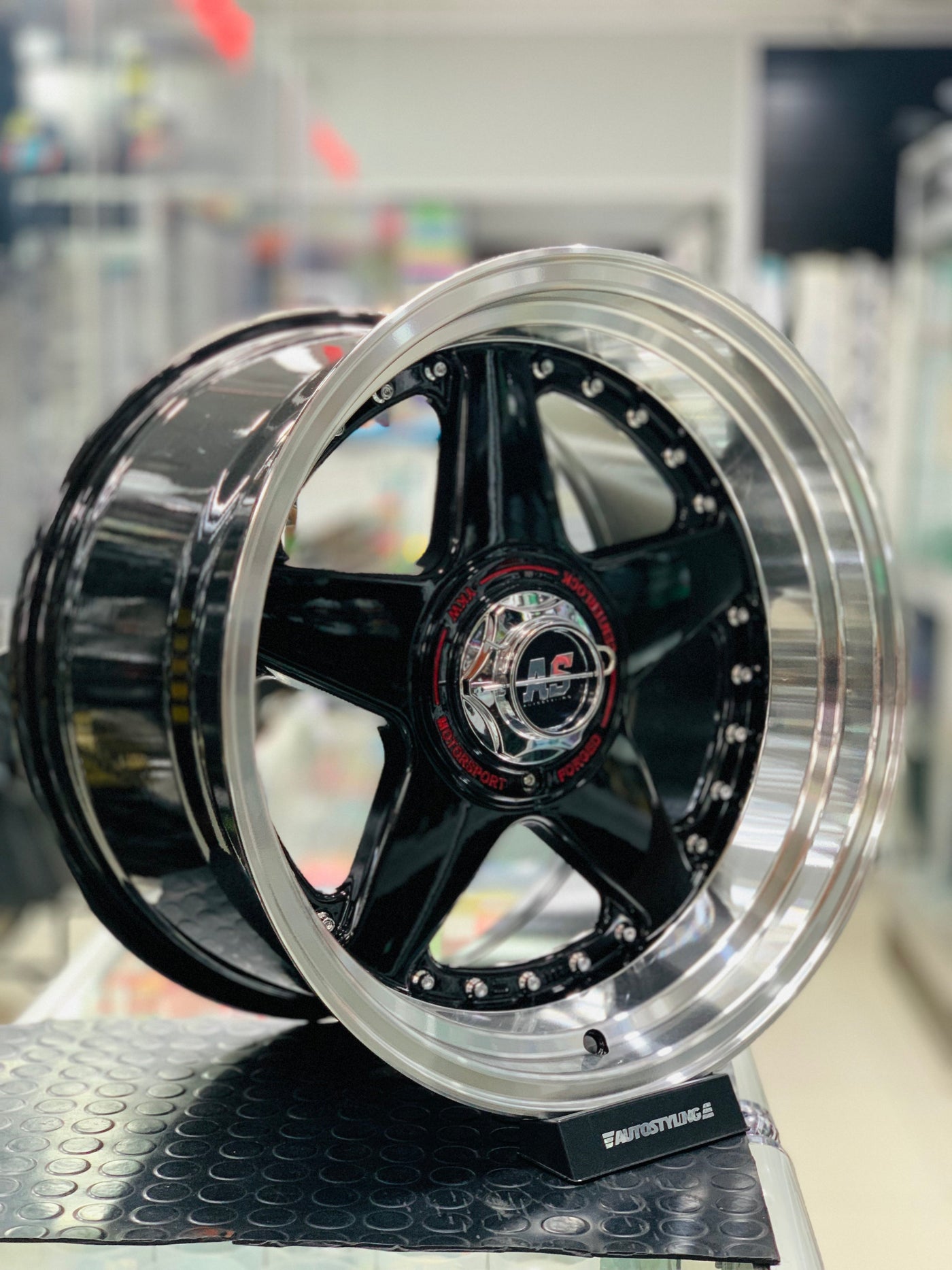 17” AS- 360 8.5/10j WHEELS