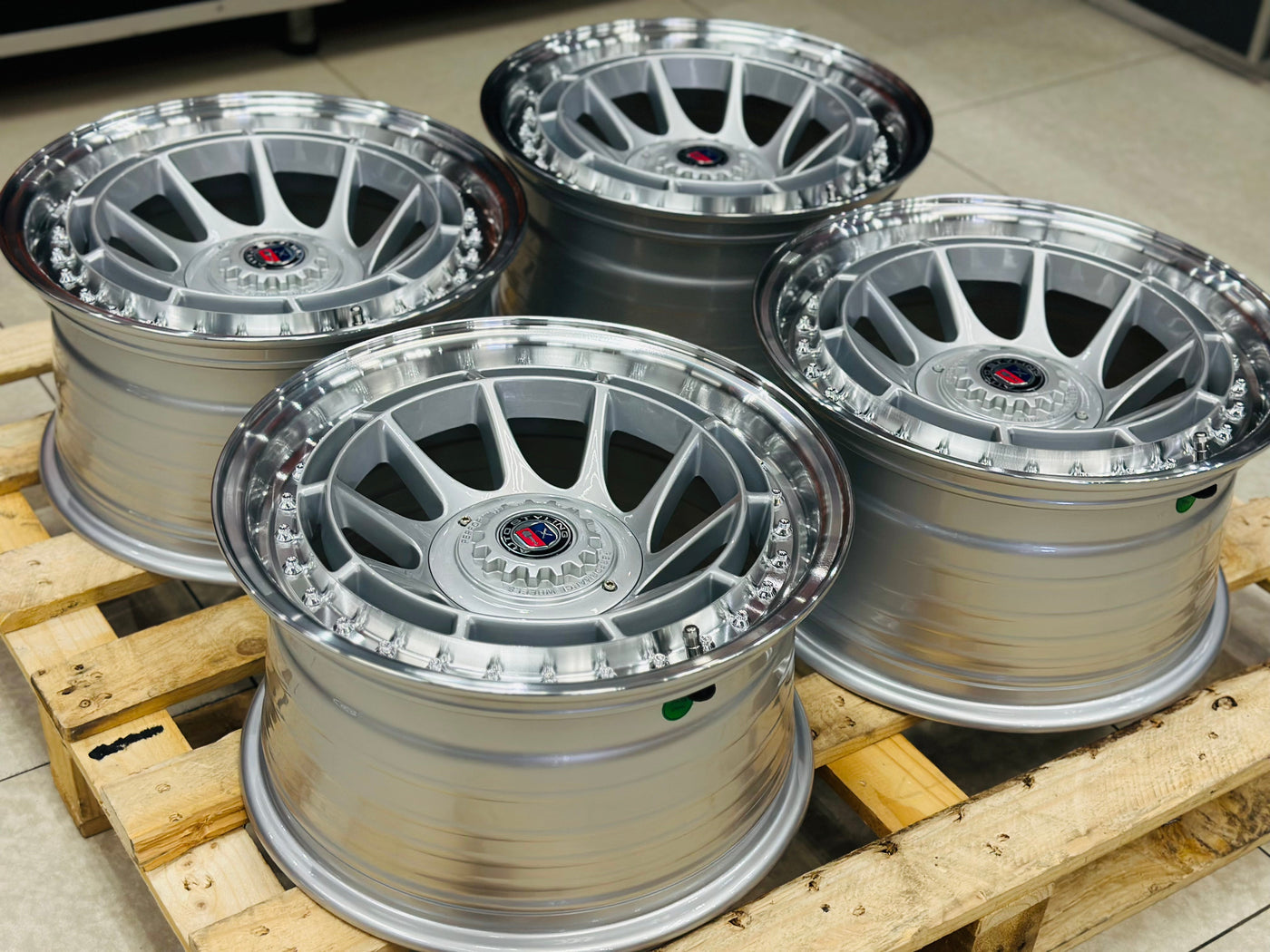 15” AS-7573 SILVER  4/100 4/108 wheels