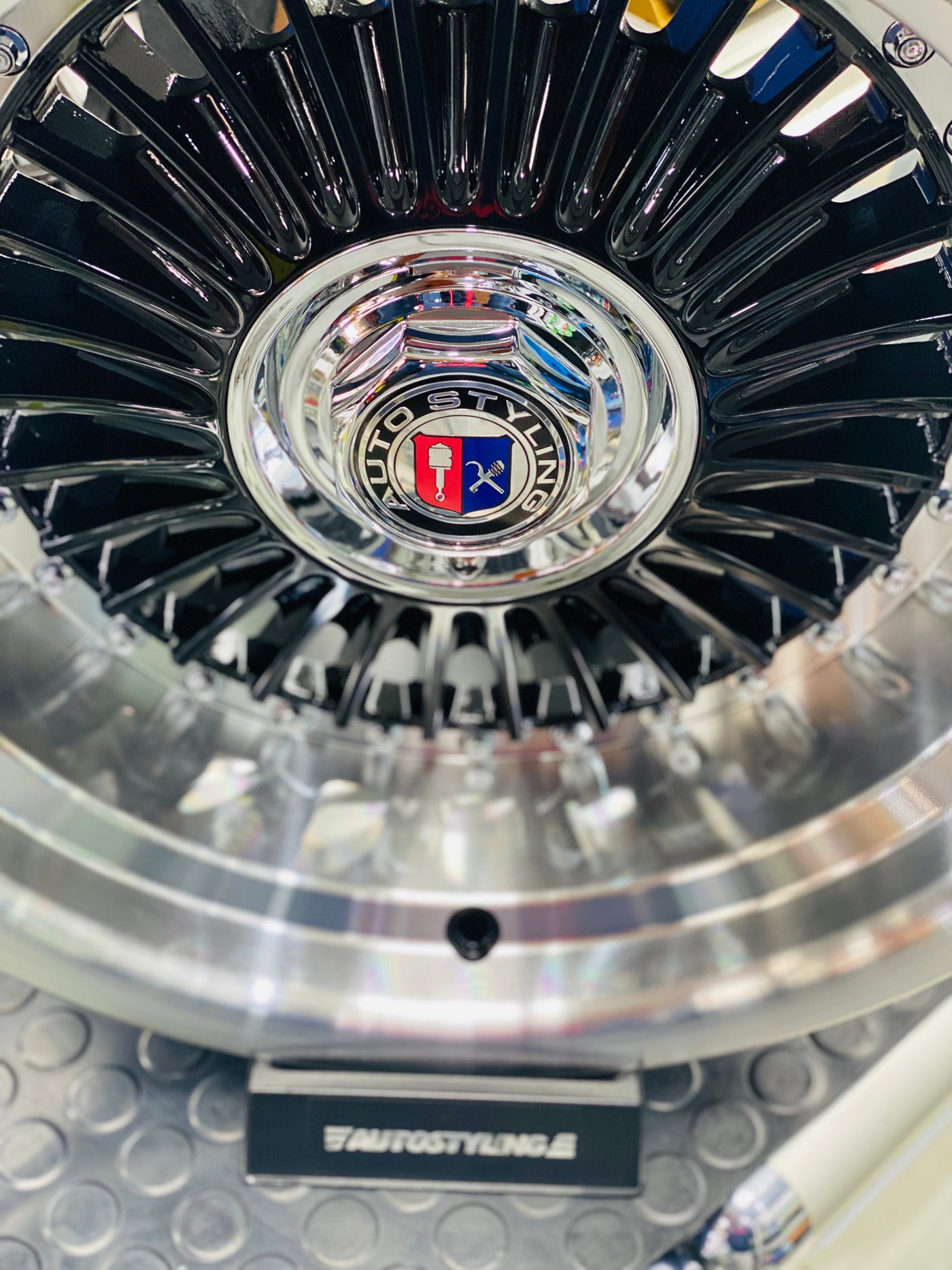 15” AS EMITZ BLACK